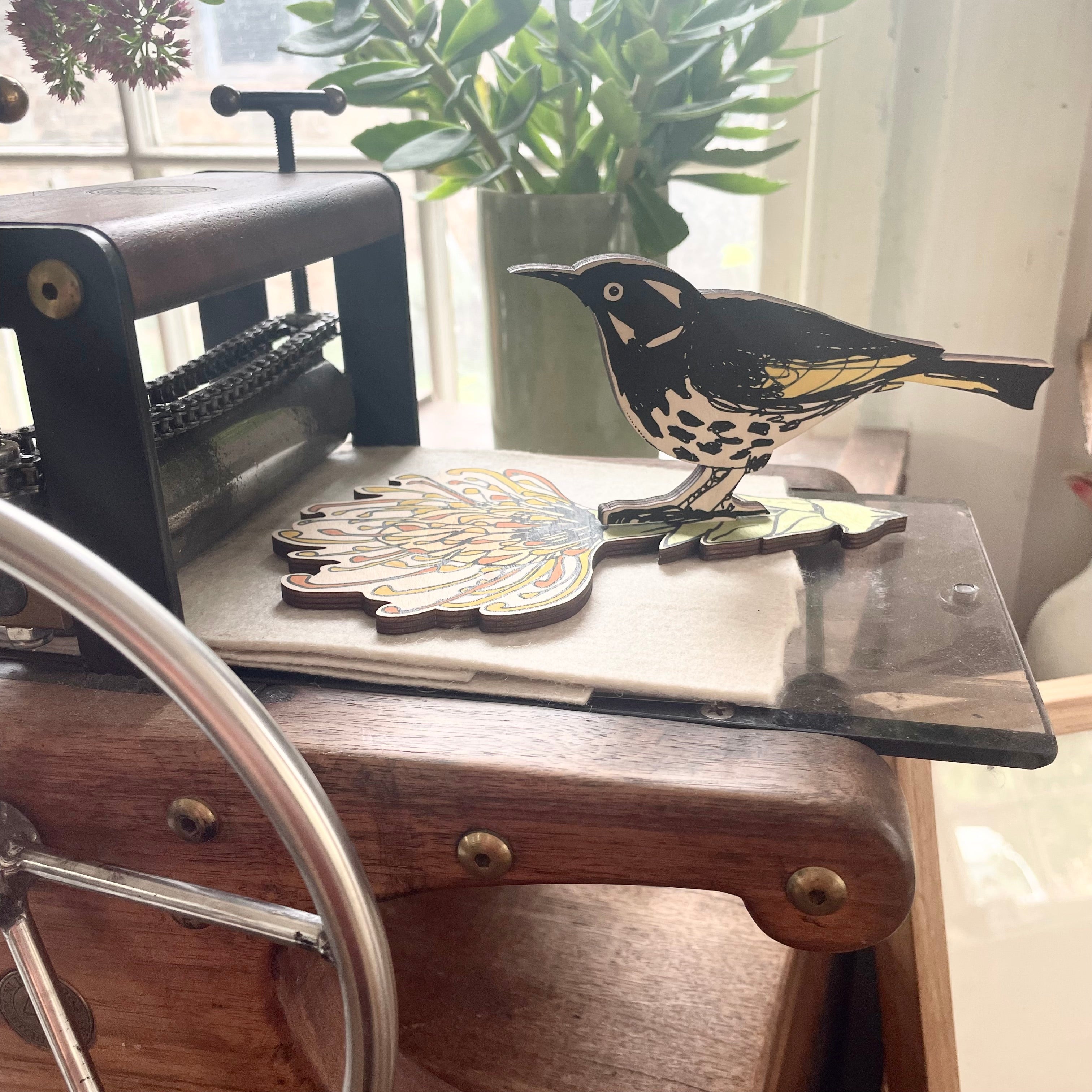 New Holland Honeyeater Standing Bird Ornament