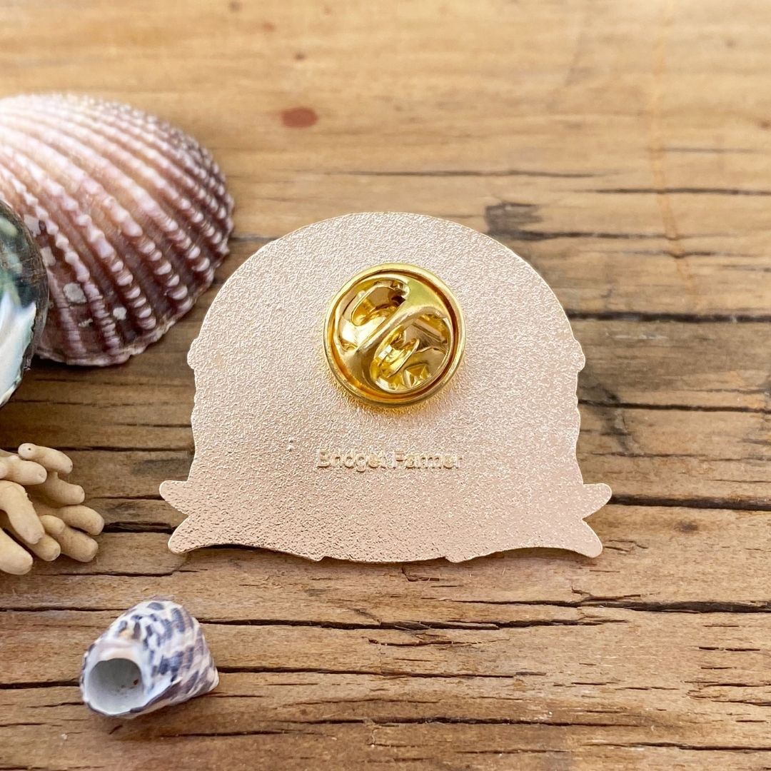 Hooded Plover Lover -Enamel Pin